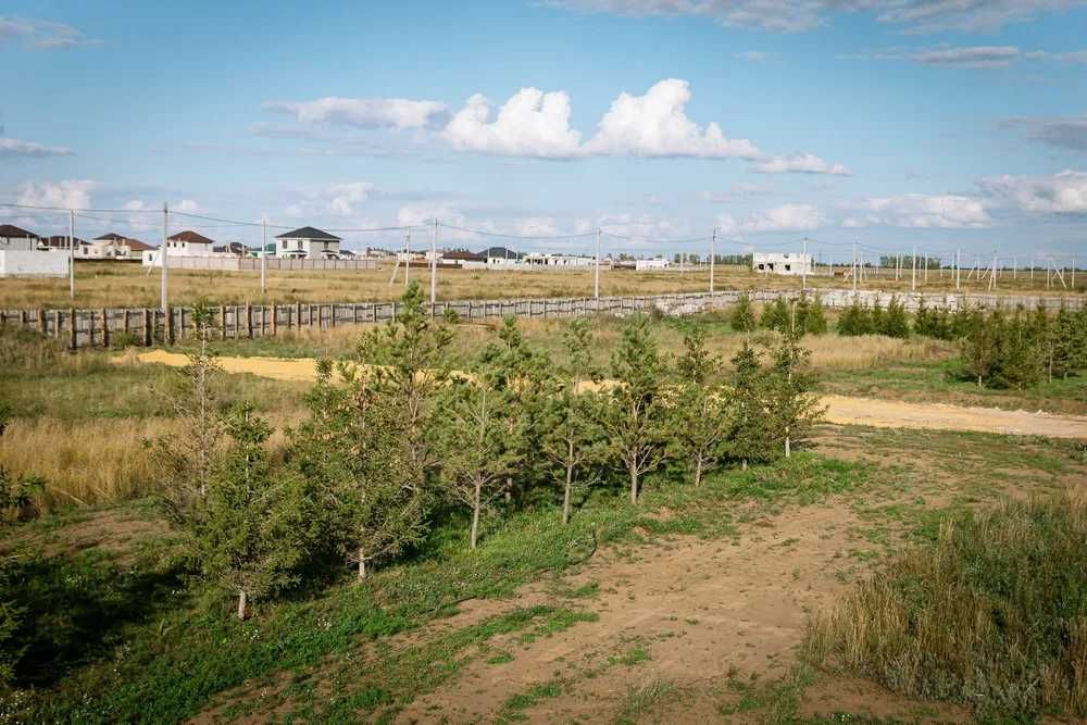 Продается участок площадью 8-10 соток, всего в 15 минутах от Астаны!