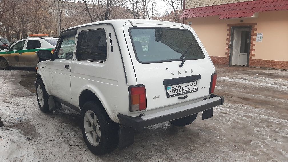 Продам авто 4х4 LADA 21214