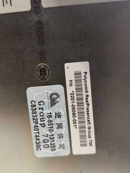 Polycom RealPresence Group 700 Type P002 Video Conferencing System