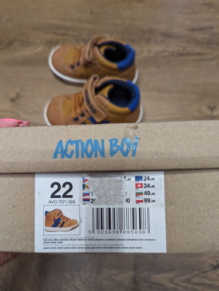 Обувки за момче Action boy, 22 номер