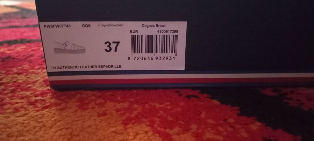 Tommy Hilfiger сандали естествена кожа