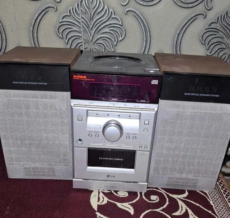 продам музыкальный центр