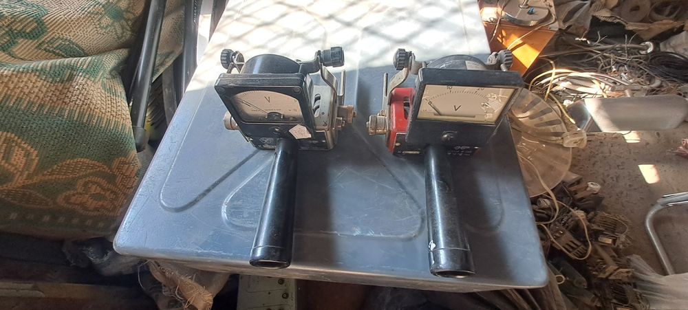 Нагрузочная вилка. Аккумулятор.