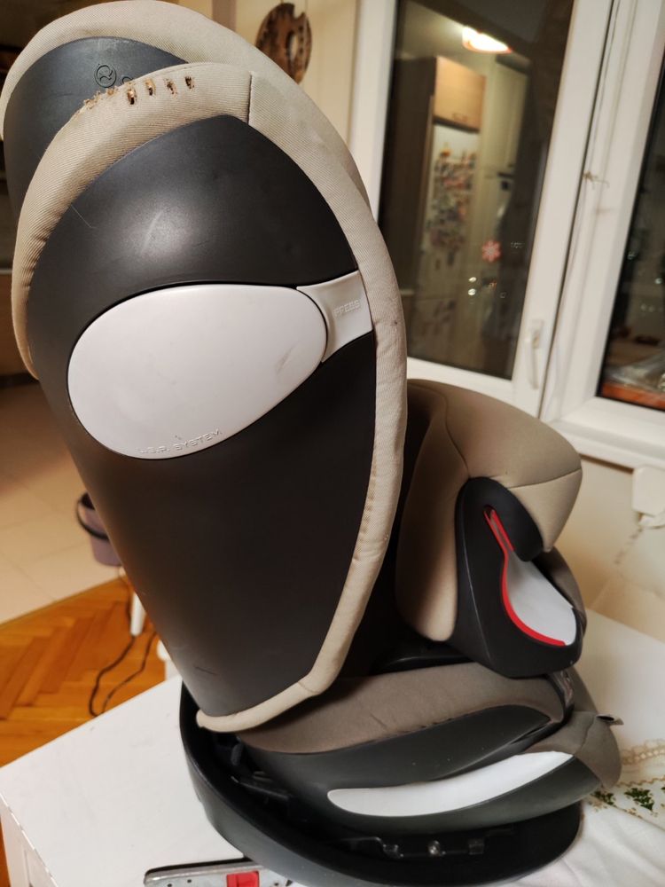 CYBEX Стол за кола