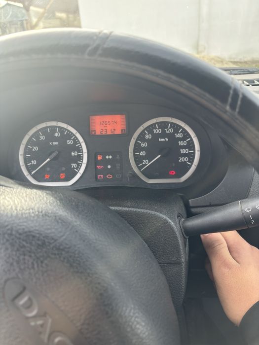 Vand logan 1.4 benzina