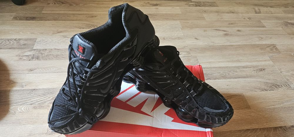 Nike   Shox   TL
