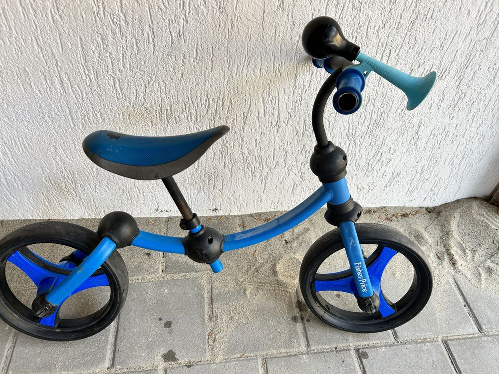 Bicicleta fara pedale Fisher Price