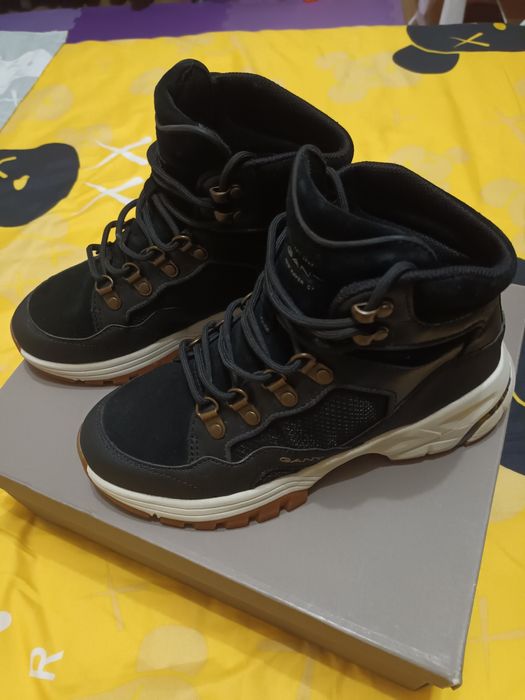 Дамски зимни сникърси GANT