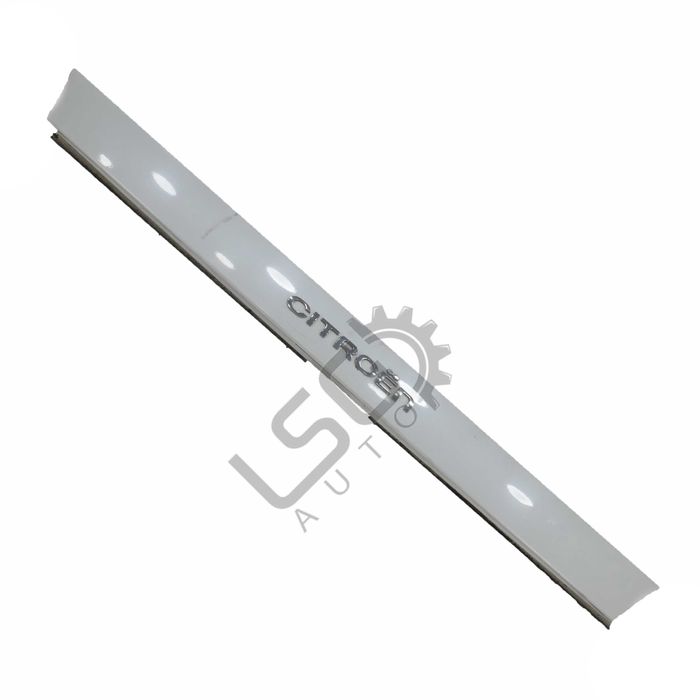 Лайсна с бутон отваряне заден капак Citroen DS4 ID: 153695