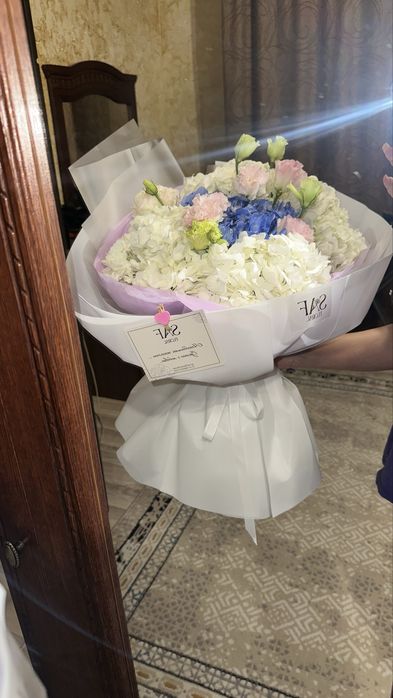 Букет цветов свежие