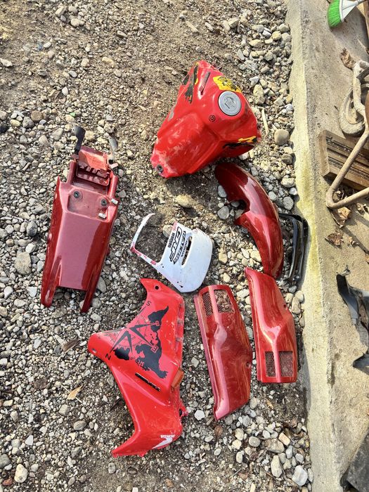 Piese Honda dominator