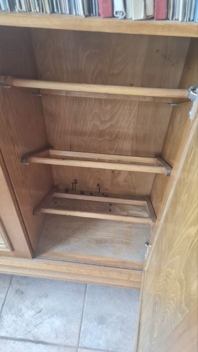 Cuier din lemn masiv