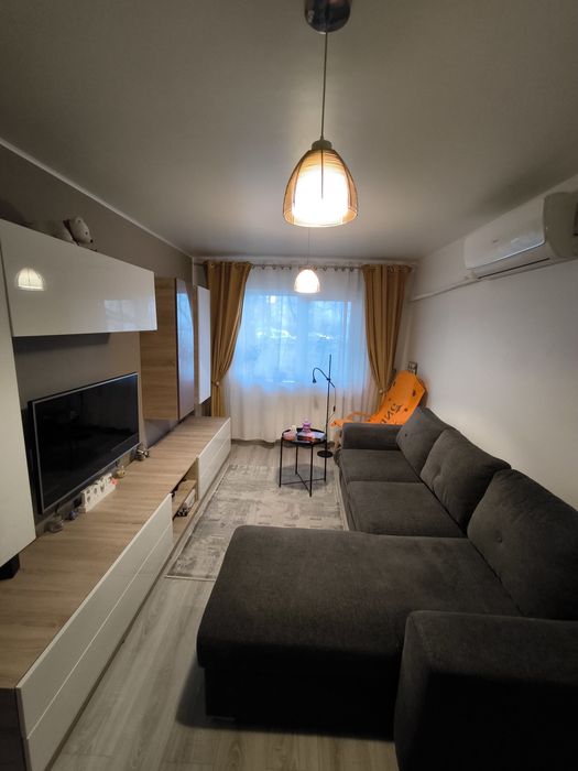 Vând apartament 2 camere