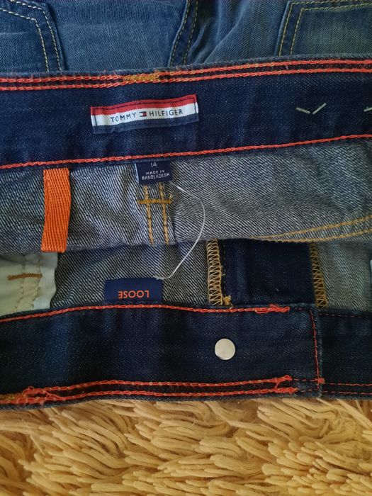 Продам джинсы на подростка .Со Штатов