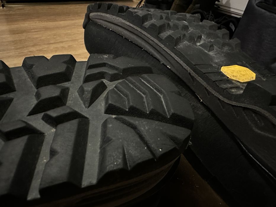 Bocanci Lomer stx marime 46