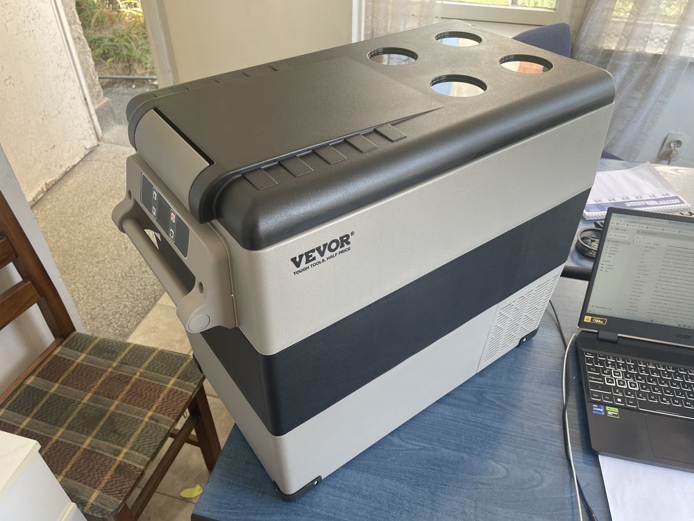 Нов къмпинг хладилник VEVOR 55L  Компресор, Bluetooth!