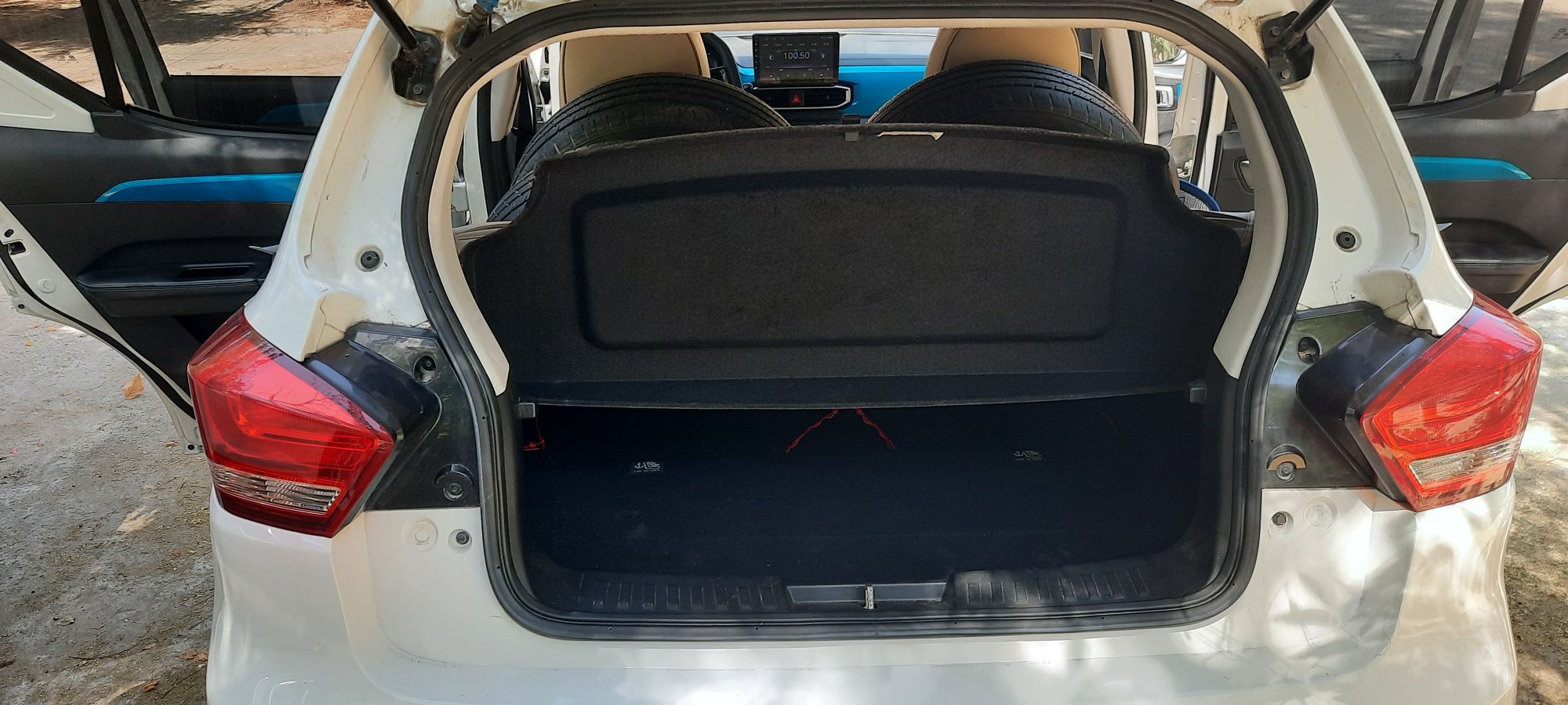 Спортивный электромобиль  BAIC