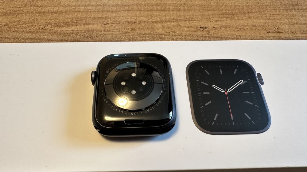 Apple Watch Series 6 - 44mm