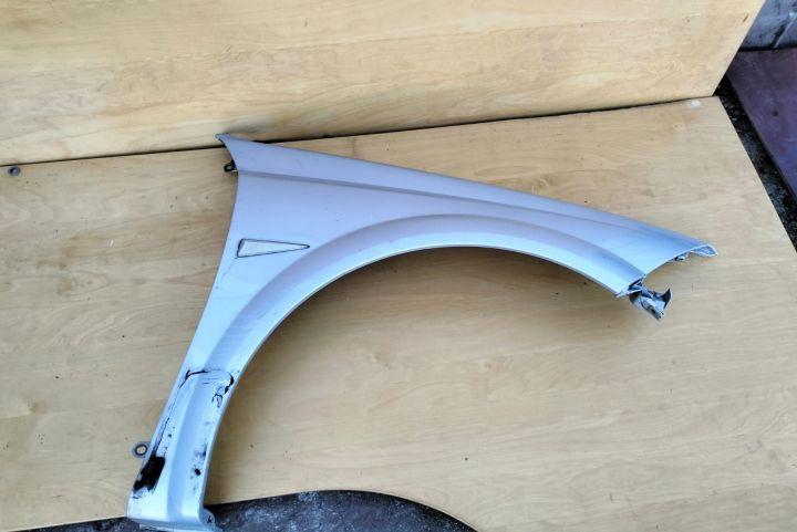 Aripa  Dreapta Renault Scenic a 2-a generatie