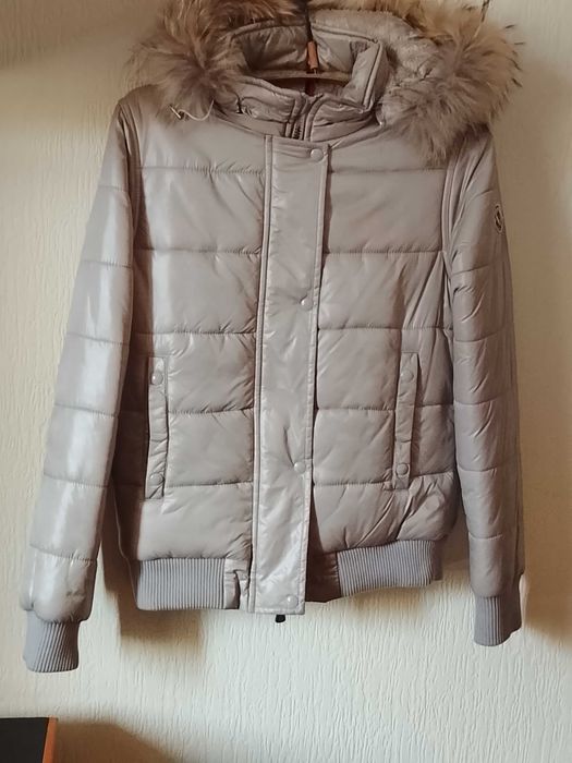 Женская зимняя куртка