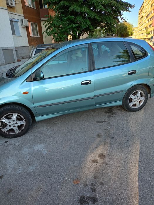 Nissan Almera Tino 1.8 бензин/газ