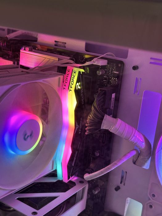Оперативная память Delta T.Force 8+8, 16Gb DDR5 5600Mhz