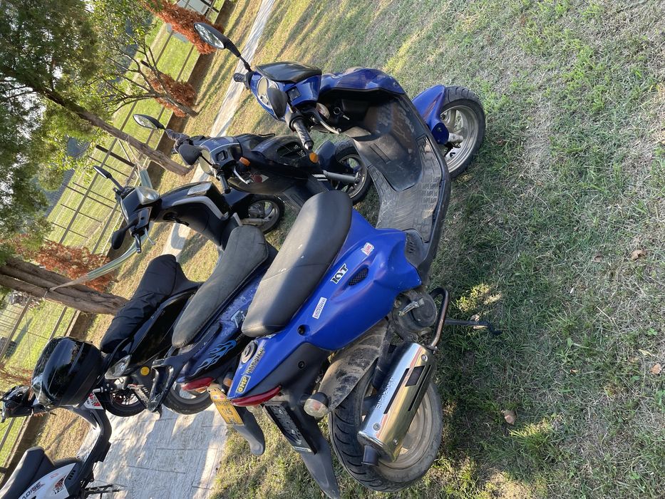 Scutere de vanzare 49-125 cm