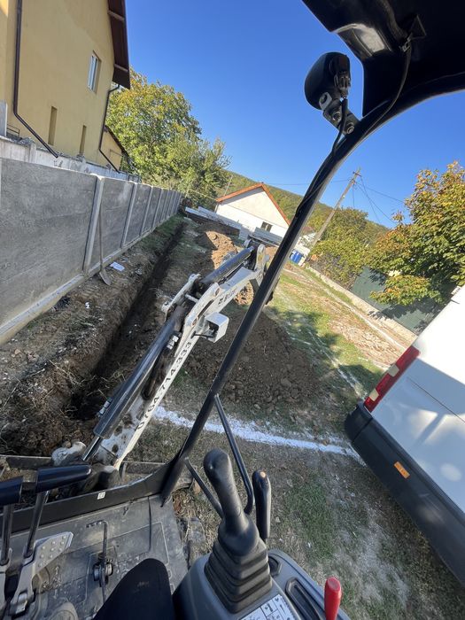 Excavări fundații, șanțuri apă/gaz/canal, demolări, debarasare moloz