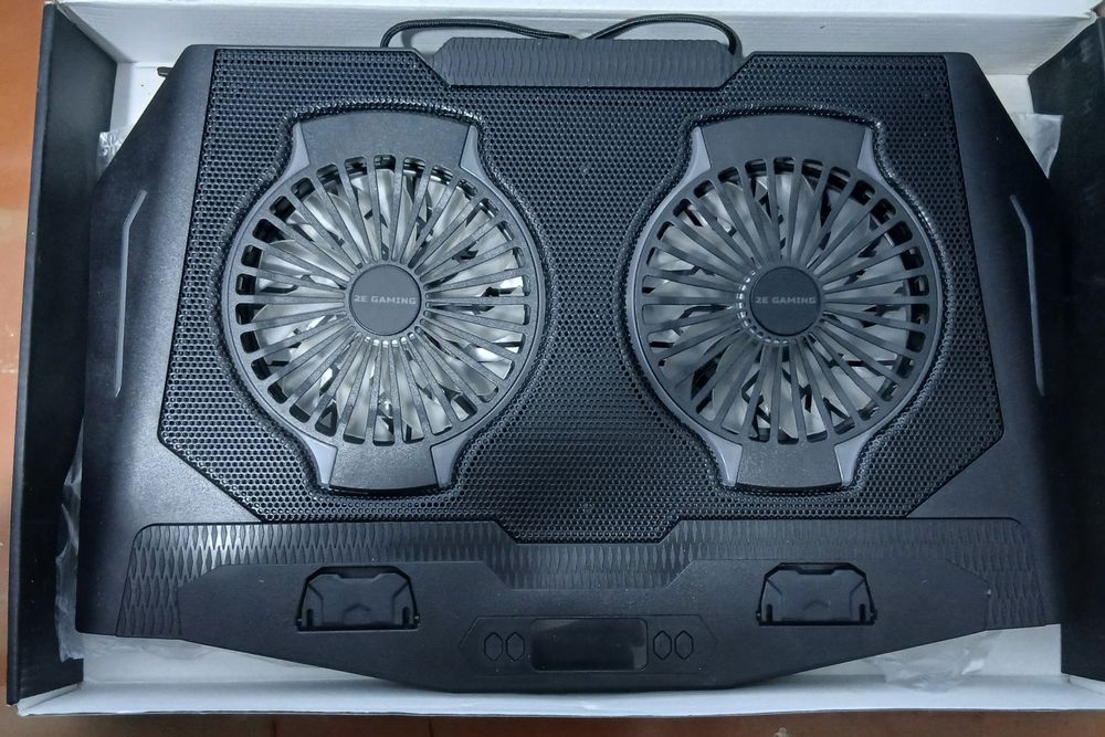 Продаётся подставка кулер для компьютера CPG-006