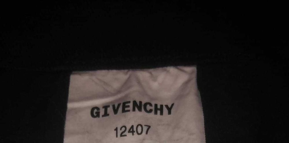 Blugi negri originali GIVENCHY, model foarte frumos, M, L, XL