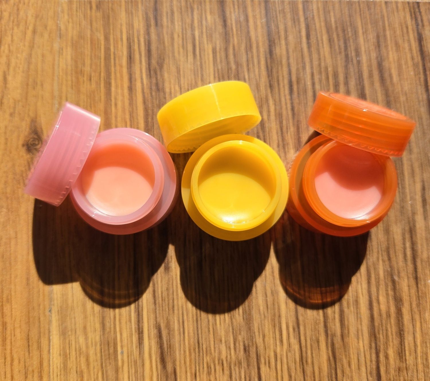 Козметика LANEIGE, Nuxe, La Biotte, Olay, Lancome Idole, Boss, Miu Miu