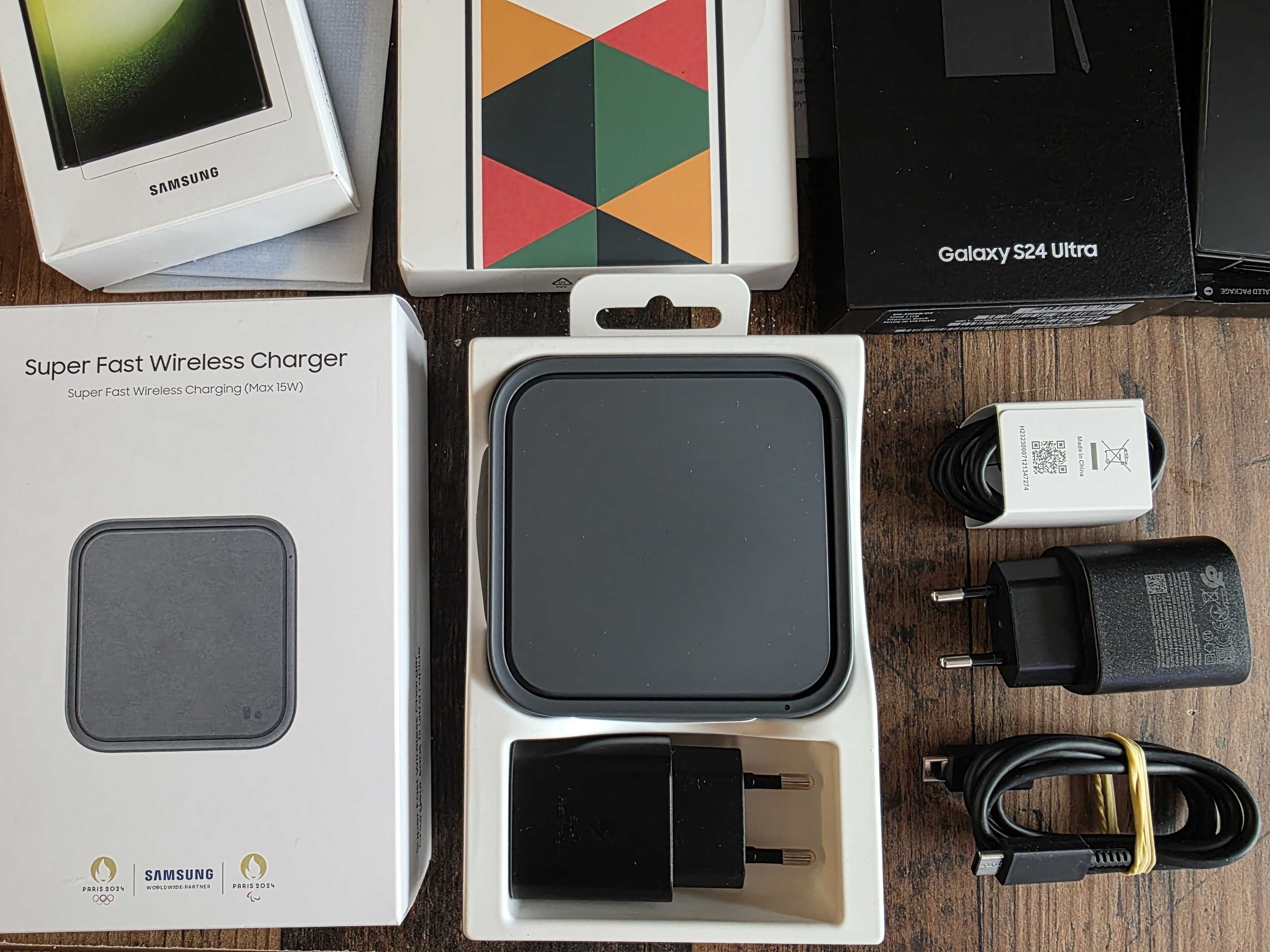Samsung Galaxy S24 Ultra 1TB Titanium Black + СУПЕР КОМПЛЕКТ, КАТО НОВ