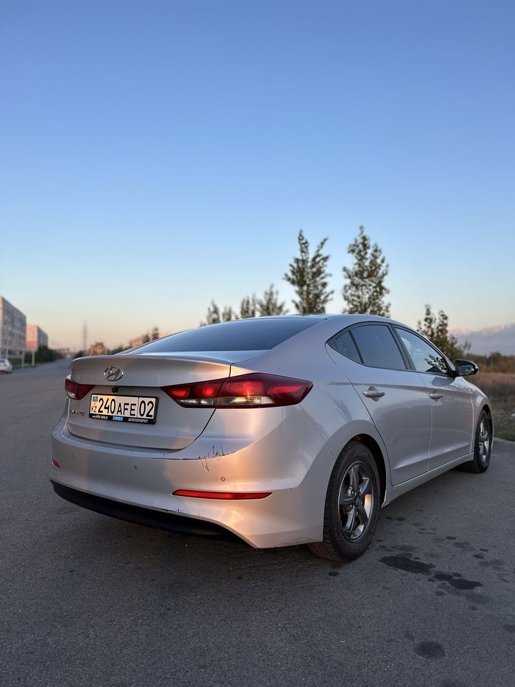Hyundai Avent 2019