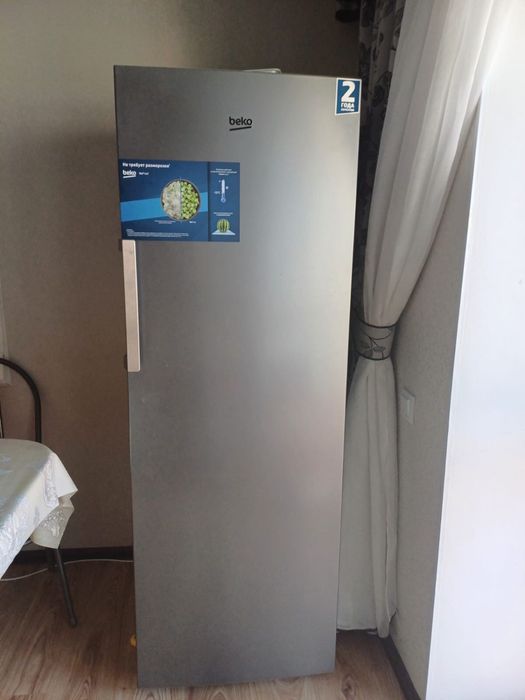 Продам морозильник Beko
