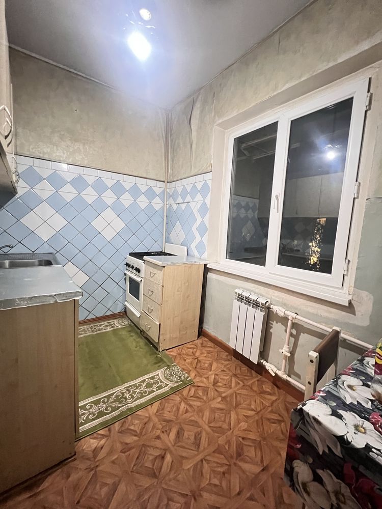 Продается квартира На массив Куйлюк 4, 2/4/4