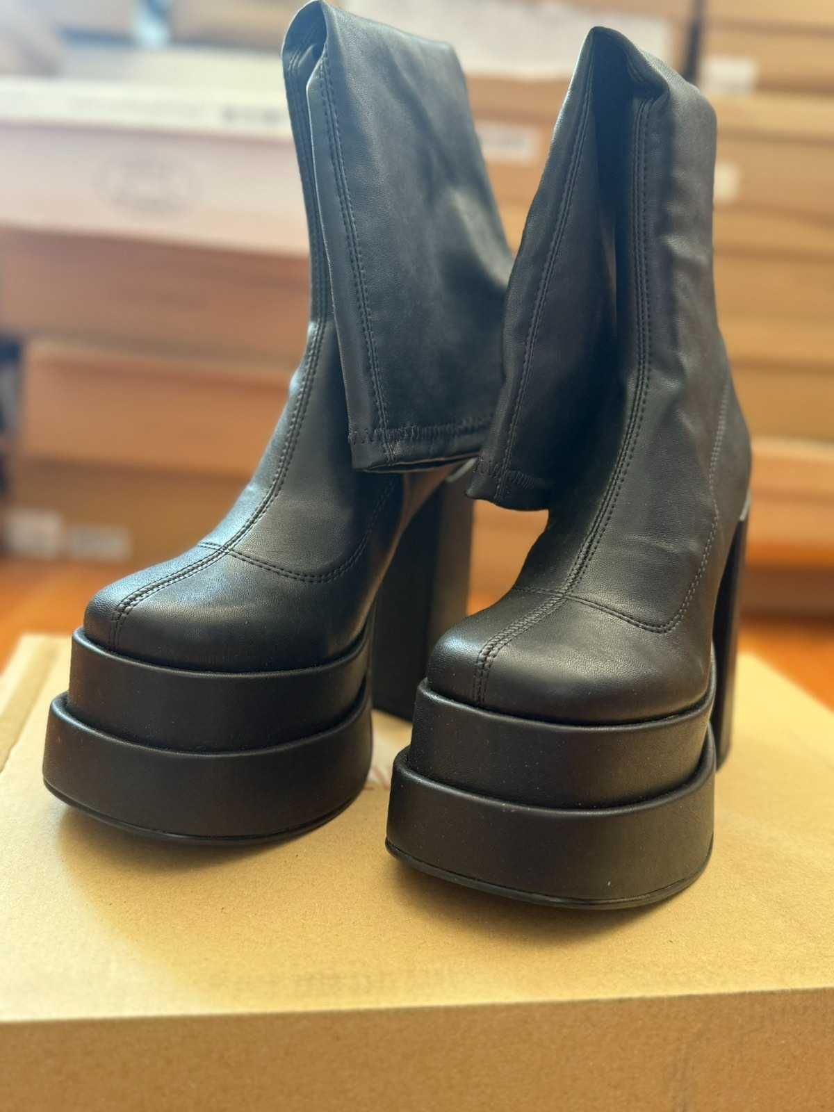 Steve Madden обувки