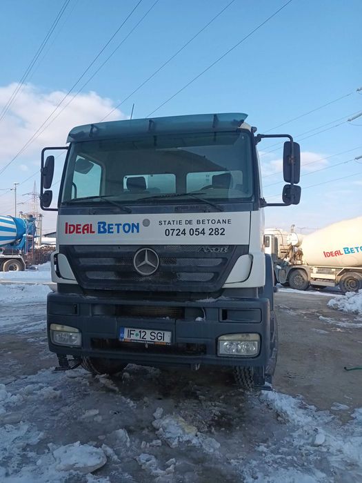 Cifa , autobetoniera 12 mc Mercedes-Benz axor