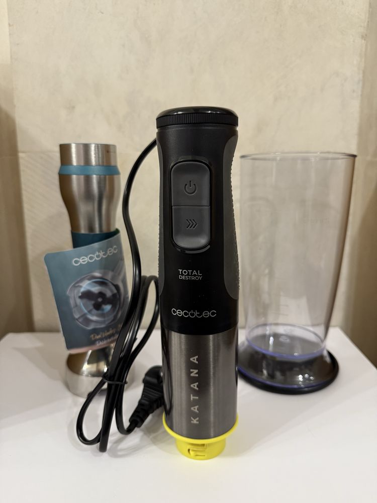 Ръчен пасатор Cecotec