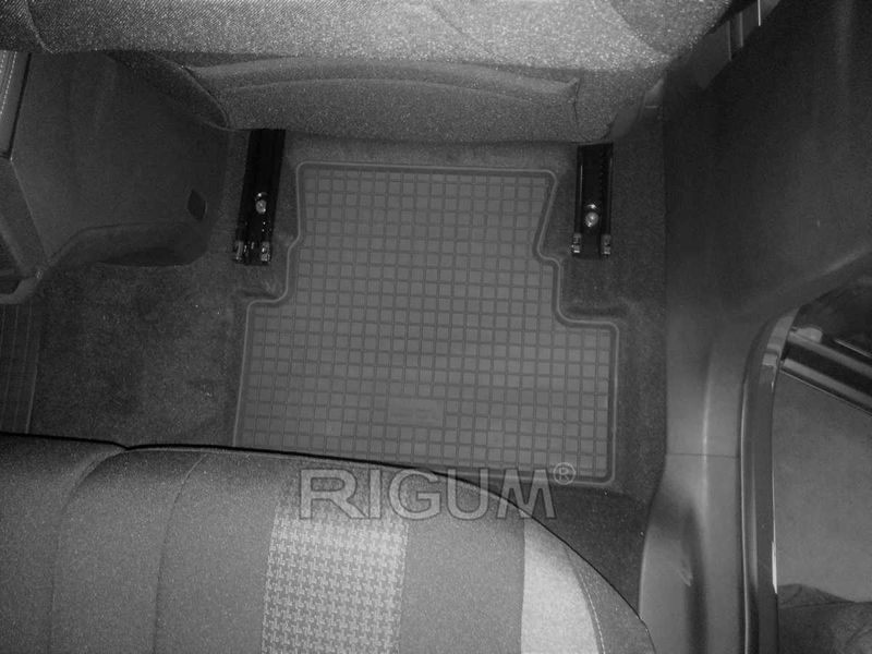 Гумени стелки или багажник PEUGEOT 3008 CITROEN C5 AIRCROSS 2016-2023г