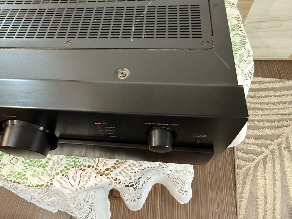 Pioneer A-605 качествен стерео усилвател