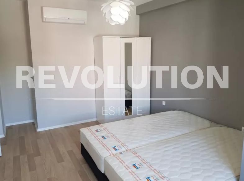 Дава се под наем Тристаен апартамент в Варна, Център - 102 кв.м за 1000 € - Снимка #4