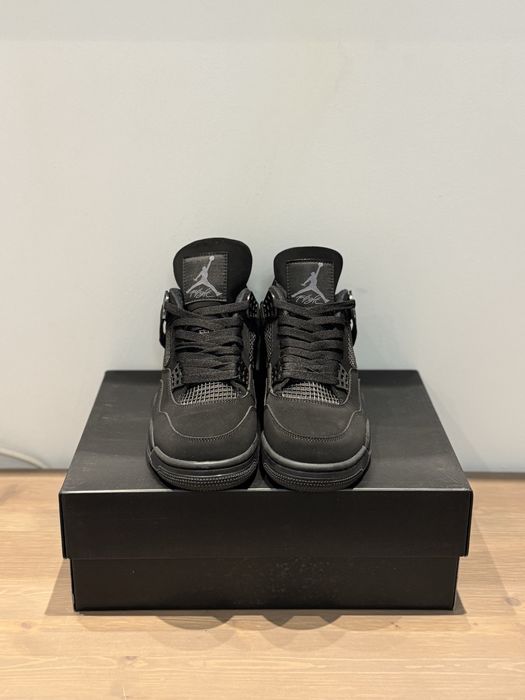 Jordan 4 Black Cat