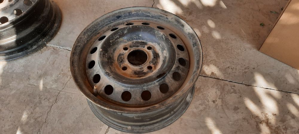 Продаются диски для колес авто
