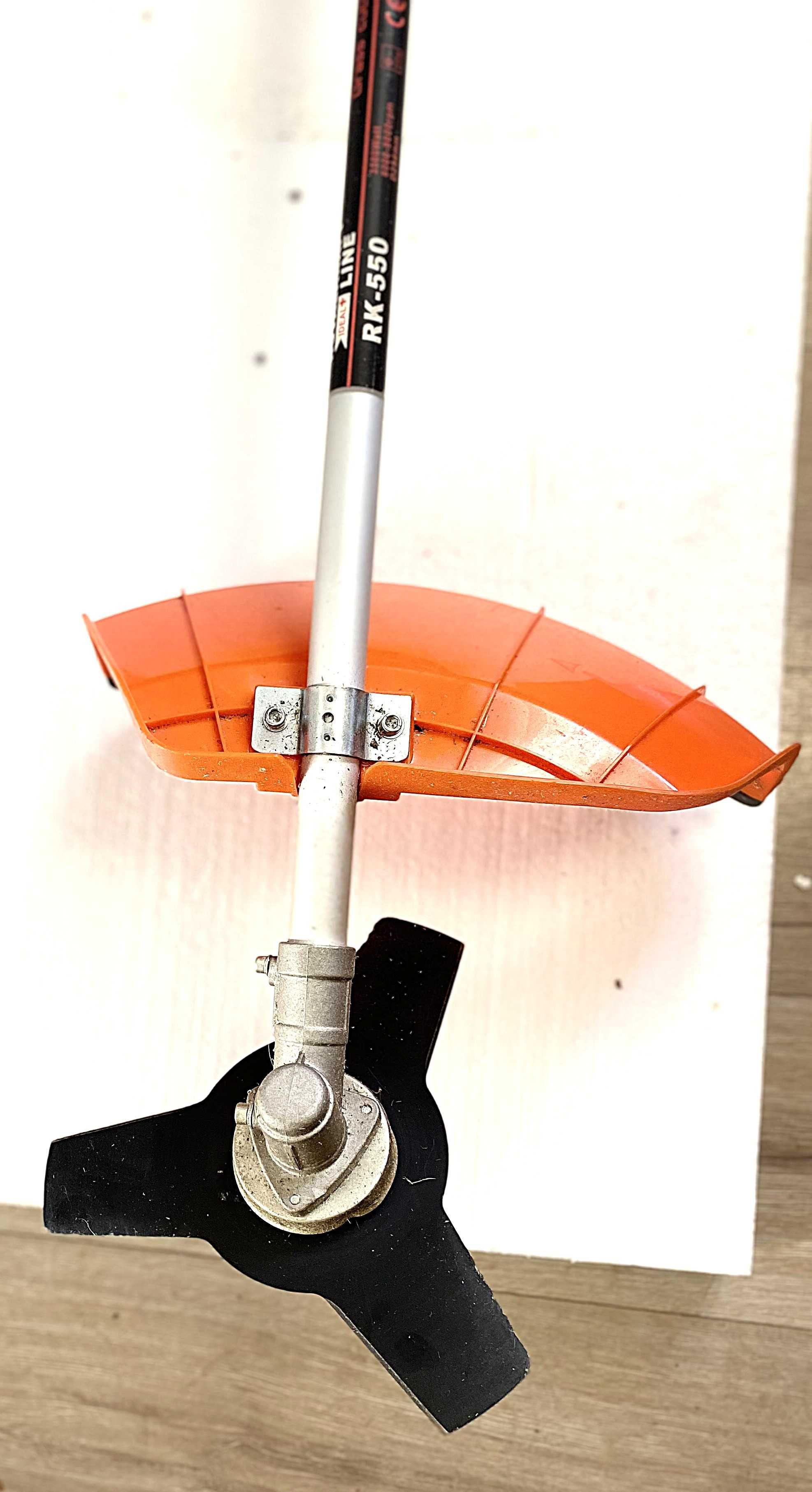 Motocoasa Umerala 5.5 CP, 9000 RPM, Accesorii Incluse, Versatila