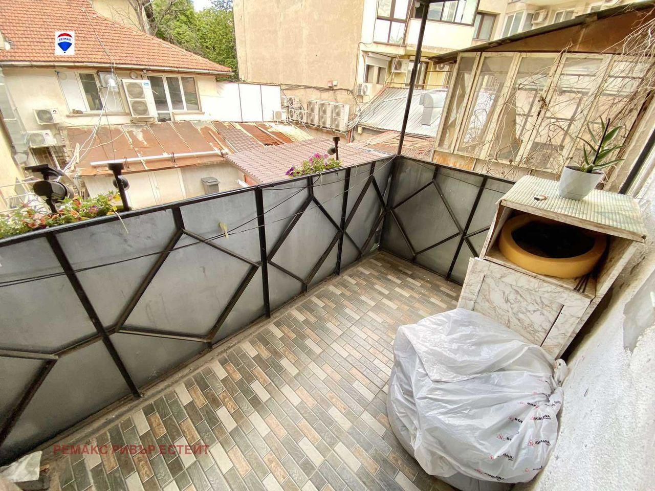 Продава се Къща в Русе, Център - 87 кв.м за 1540 €/кв.м - Снимка #14