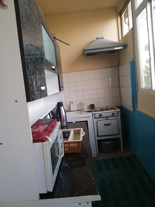 1xona 2xona qilingan kvartira sotiladi Yashnabod tumani Palinli