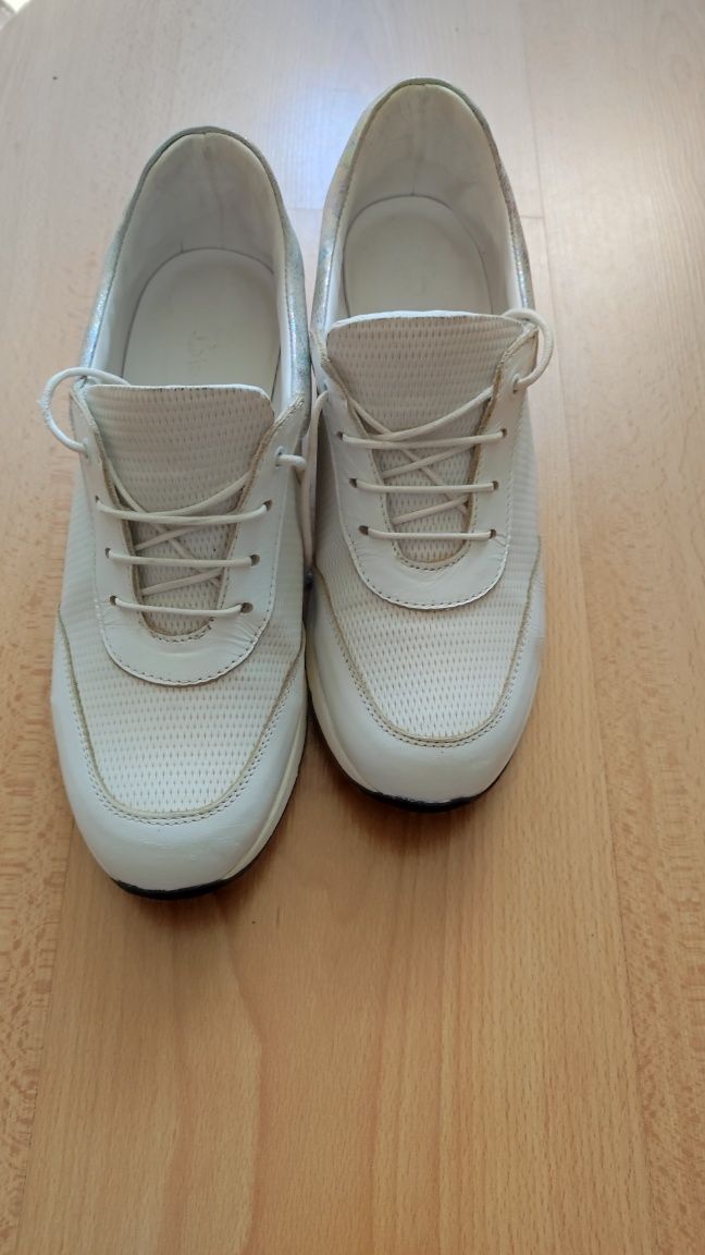 Спортни обувки Gianni, Bianki,Vagabond, и др.