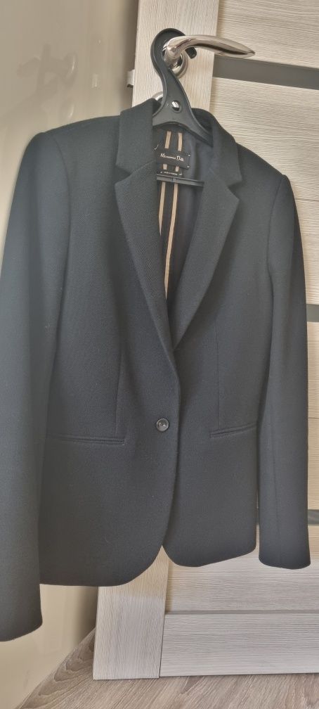 Женский пиджак Massimo Dutti