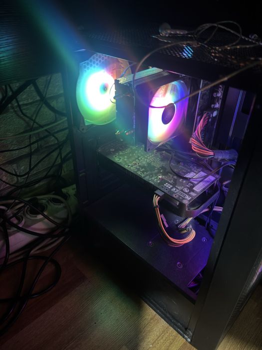 Офисный компьютер