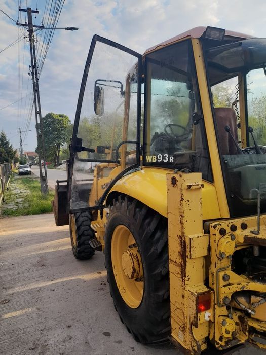 Buldoexcavator komatsu